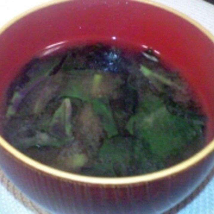 ハンダマ(葉茎菜)のお味噌汁